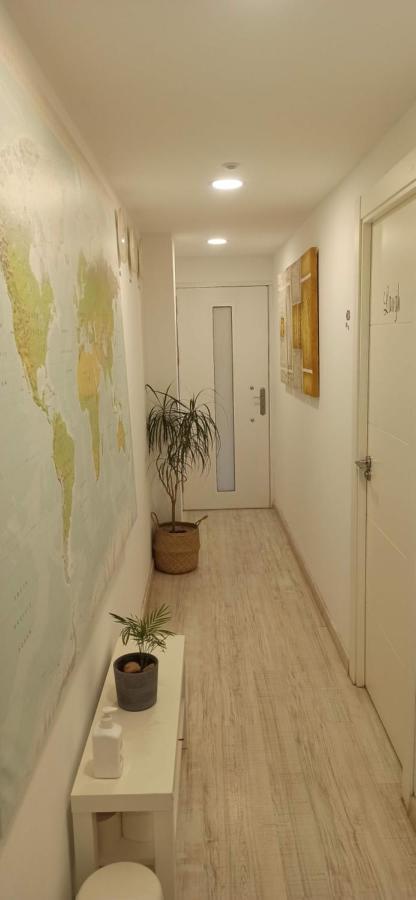 Dudi'S Peppers Apartment มาลากา ภายนอก รูปภาพ
