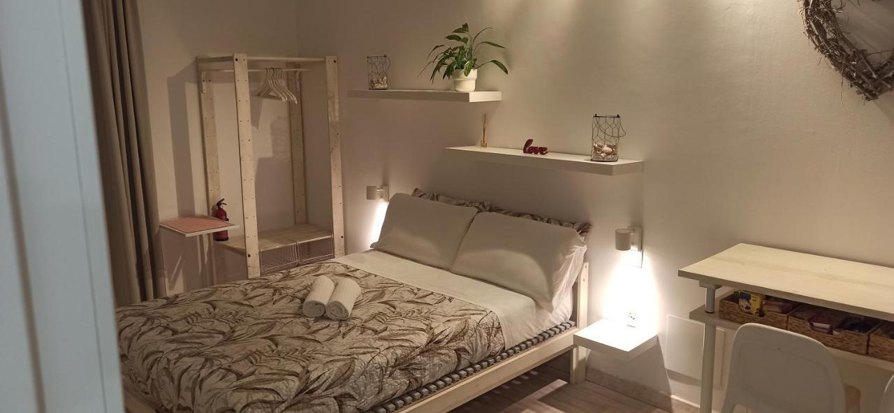 Dudi'S Peppers Apartment มาลากา ภายนอก รูปภาพ